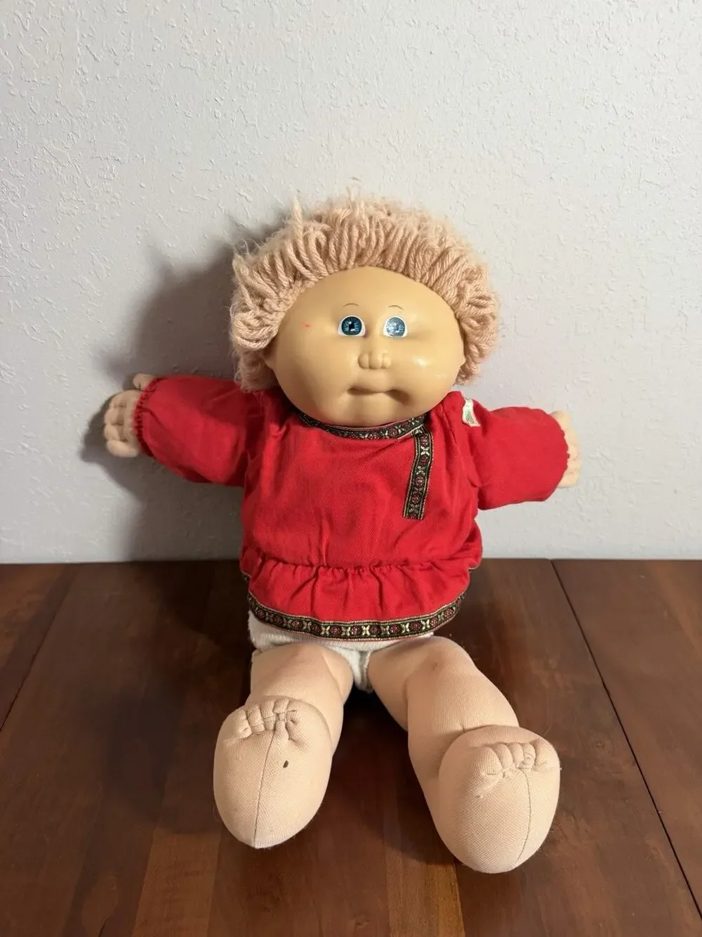 Cabbage Patch Kids VTG 1982 Strawberry Blonde Hair Blue Eyes Xavier Roberts Doll